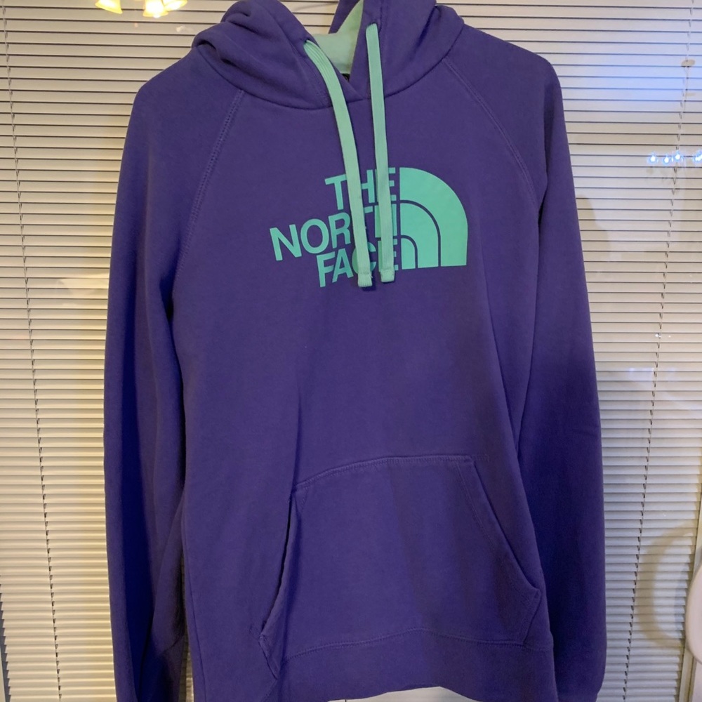 North face hoodie